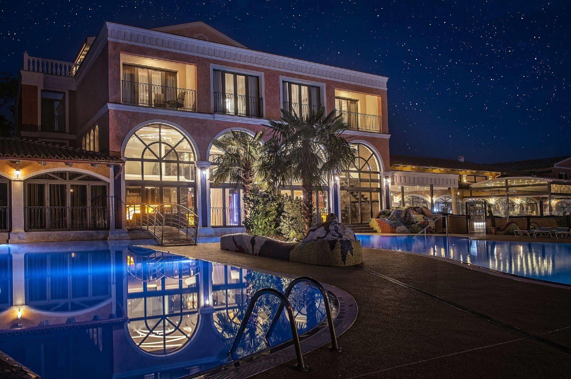 Villa Plaza Boutique Hotel & Spa Prešov Dış mekan fotoğraf