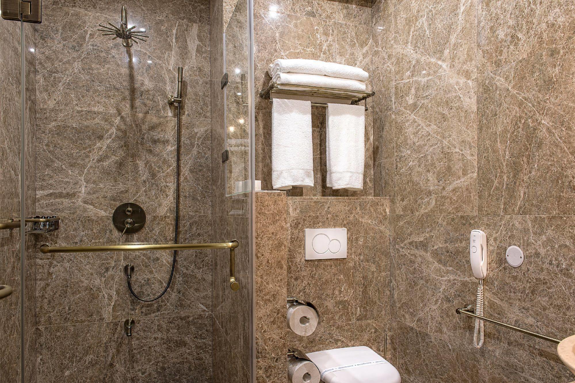 Villa Plaza Boutique Hotel & Spa Prešov Dış mekan fotoğraf