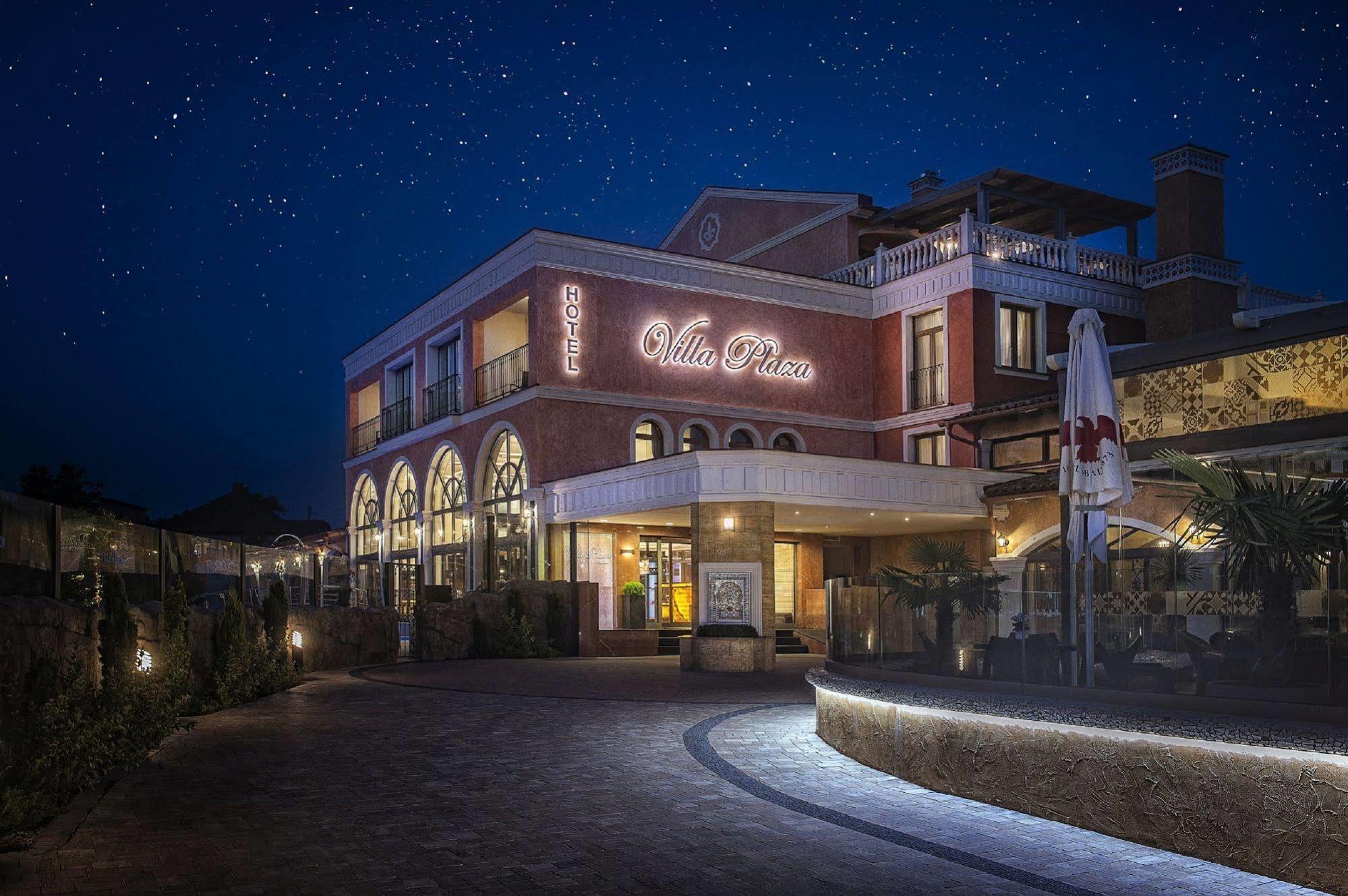 Villa Plaza Boutique Hotel & Spa Prešov Dış mekan fotoğraf